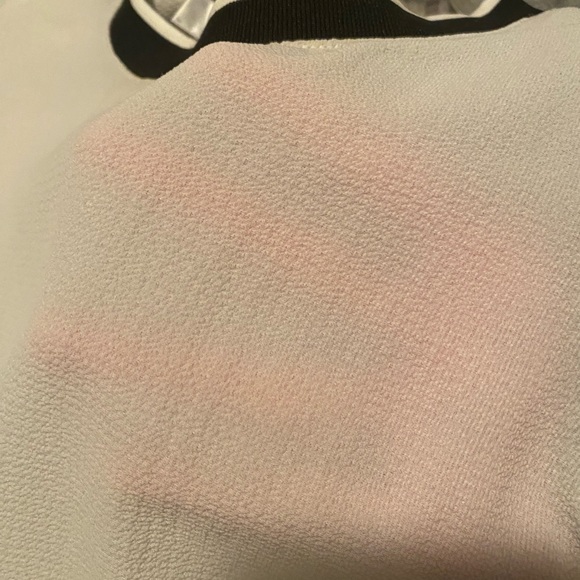 Jones Studio sleeveless blouse - Picture 3 of 3